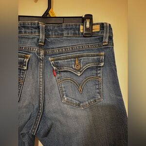 Vintage Levi's Women's low rise straight leg Jeans